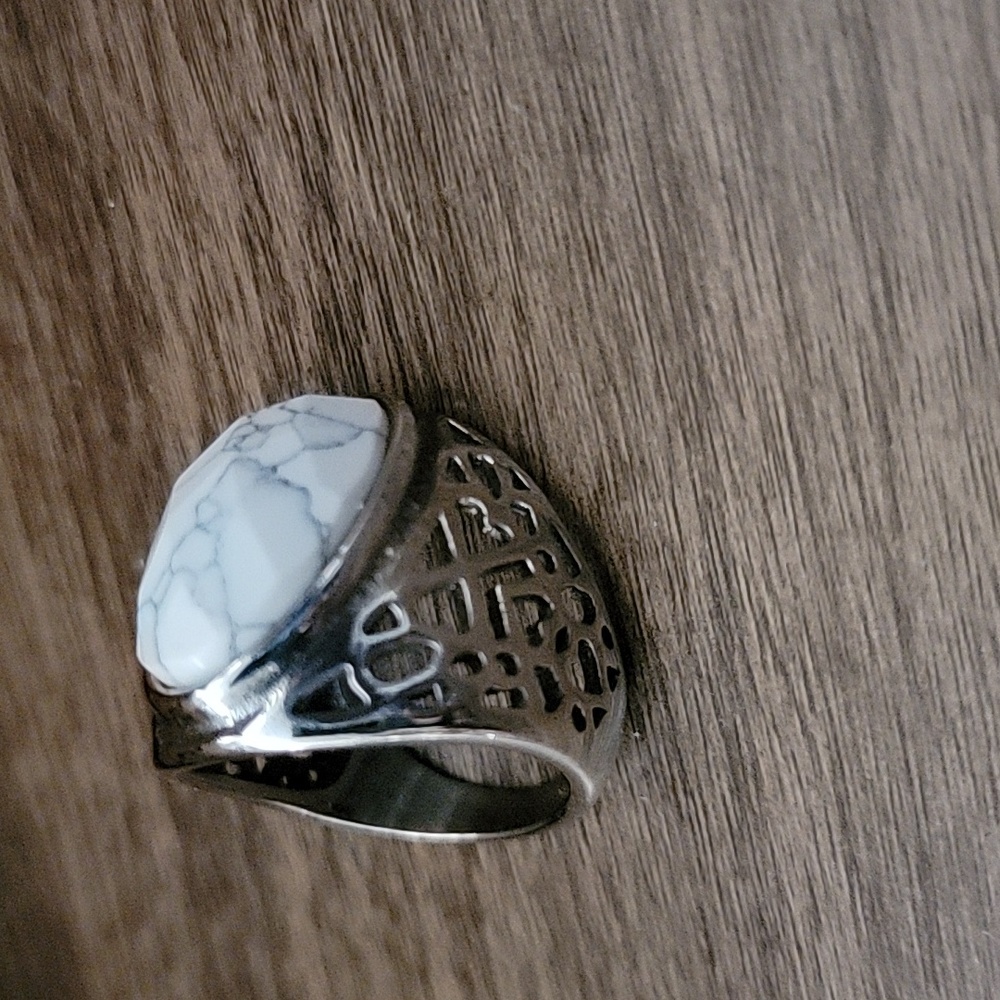 Mens ring - Picture 4 of 5